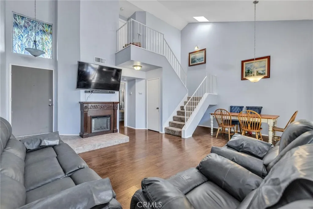 1632 Windmill Lane D, Corona, California 92879 home-pic-9