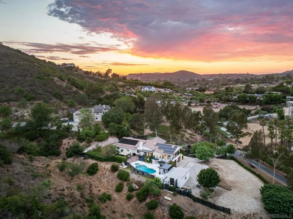 19950 Elfin Forest Ln, Escondido, California 92029 home-pic-25
