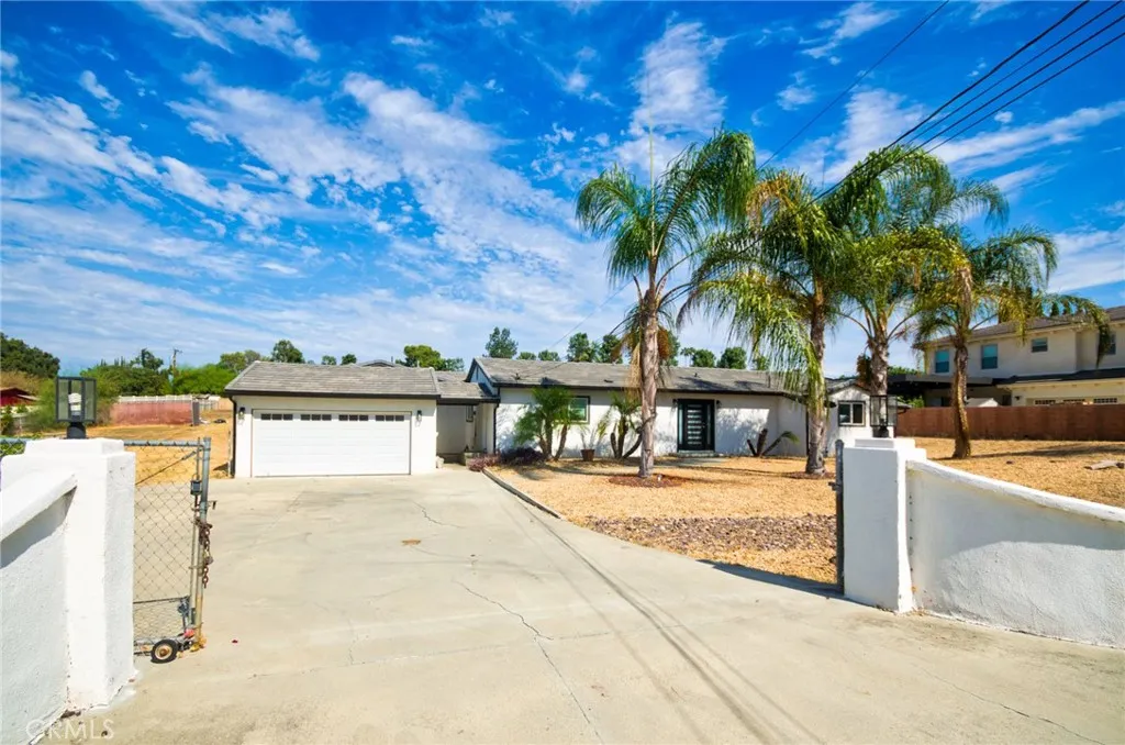 512 S Barranca Street, West Covina, California 91791 home-pic-9