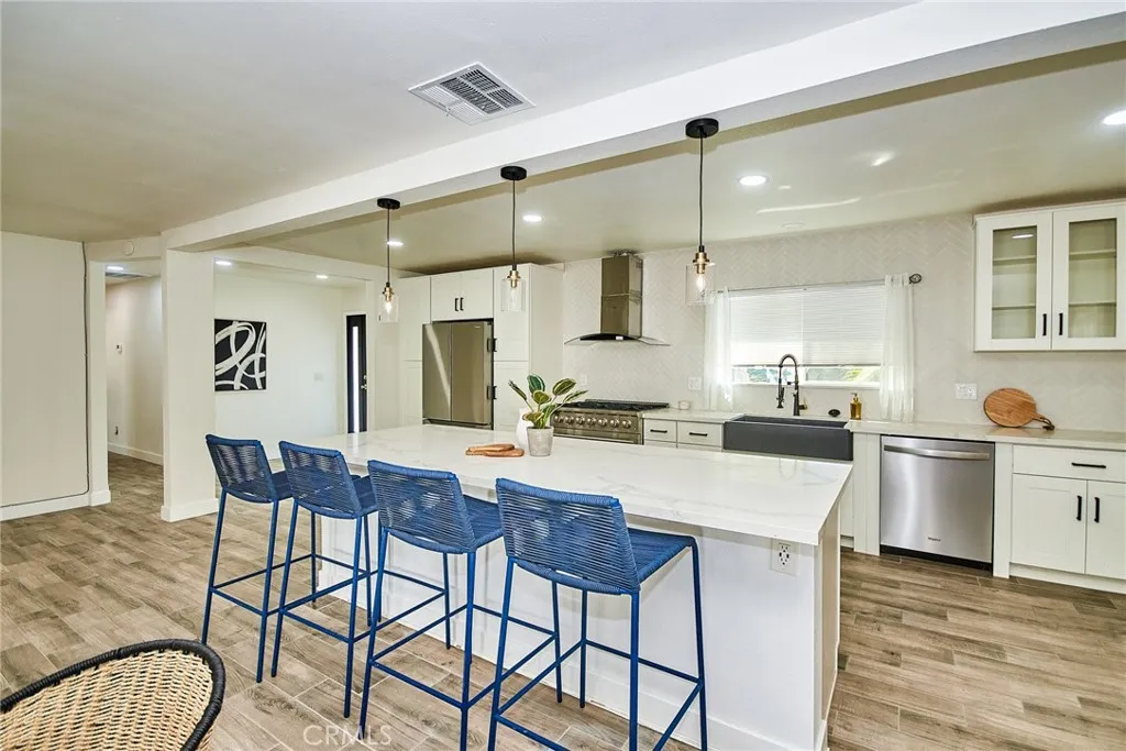 512 S Barranca Street, West Covina, California 91791 home-pic-38