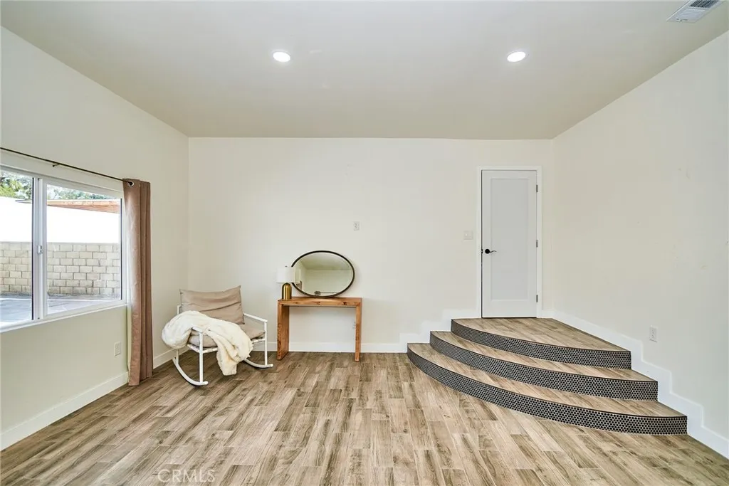 512 S Barranca Street, West Covina, California 91791 home-pic-22