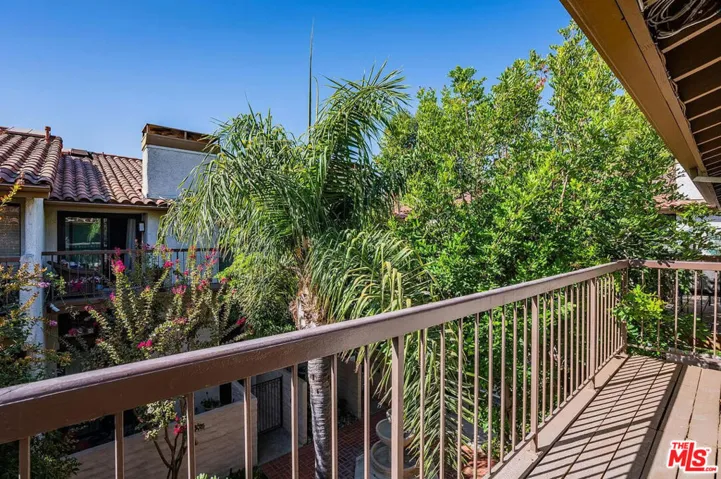 23471 Park Sorrento, Calabasas, California 91302