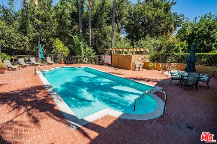 23471 Park Sorrento, Calabasas, California 91302