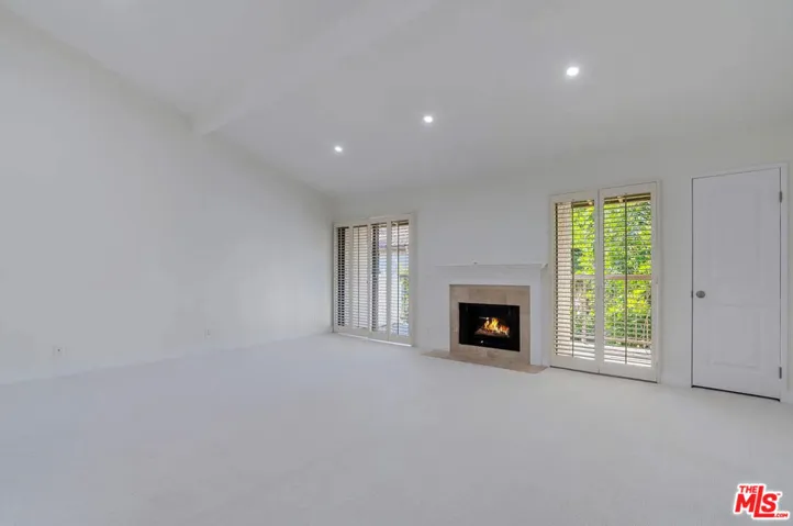 23471 Park Sorrento, Calabasas, California 91302
