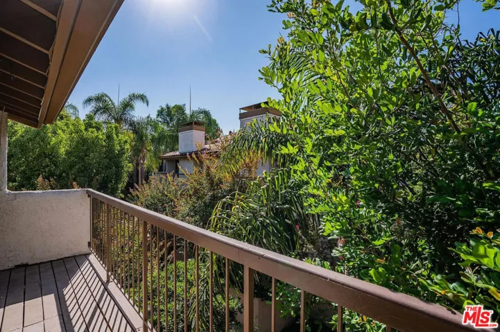 23471 Park Sorrento, Calabasas, California 91302