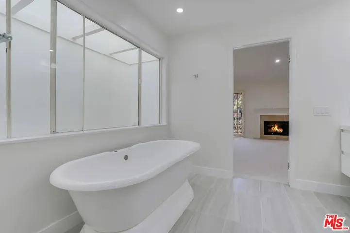 23471 Park Sorrento, Calabasas, California 91302