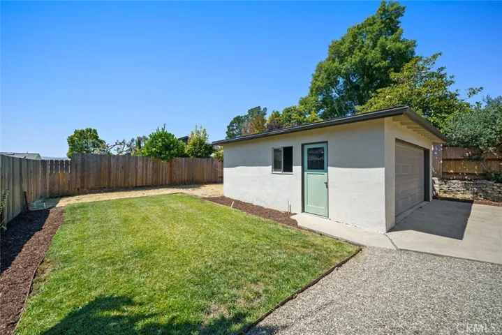 2375 Boulevard Del Campo, San Luis Obispo, California 93401