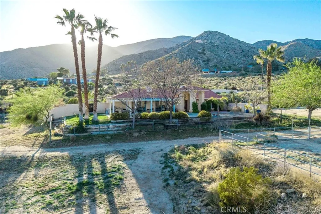 10341 Pinon Avenue, Morongo Valley, California 92256 home-pic-46