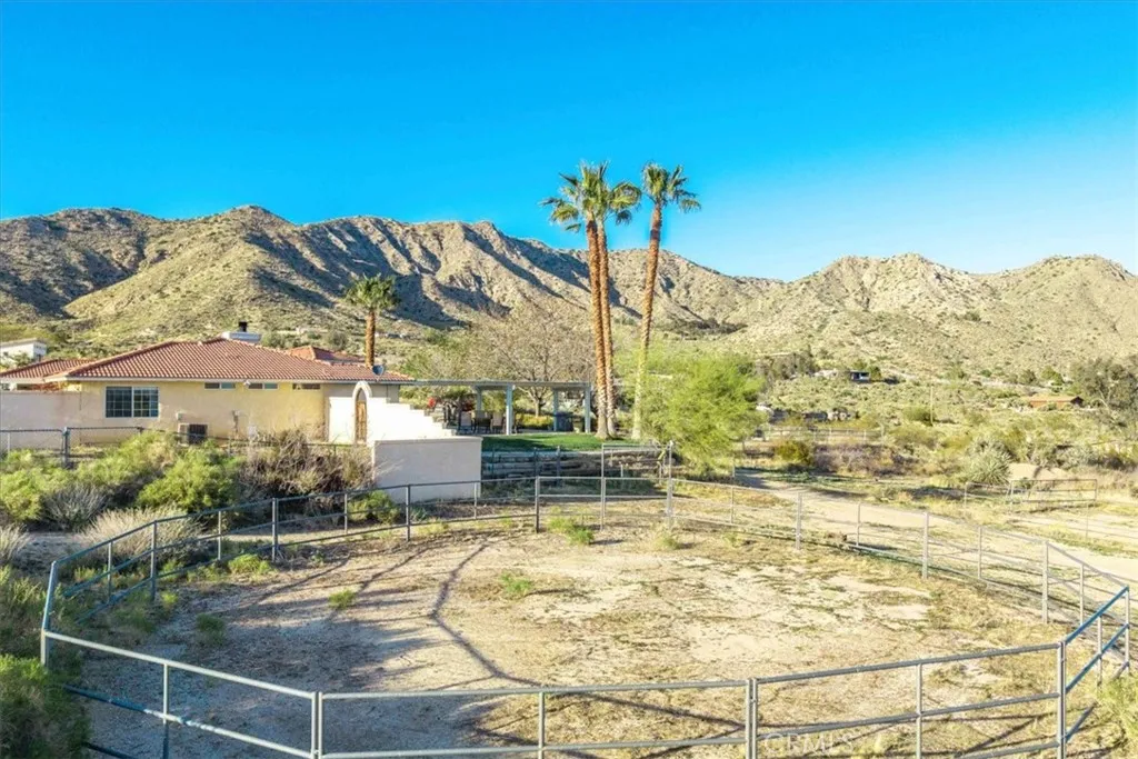 10341 Pinon Avenue, Morongo Valley, California 92256 home-pic-42