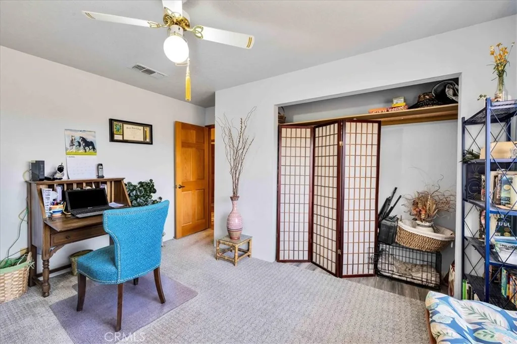 10341 Pinon Avenue, Morongo Valley, California 92256 home-pic-28
