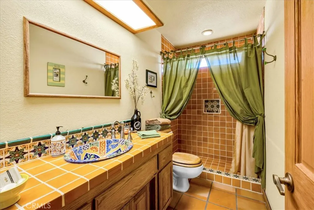 10341 Pinon Avenue, Morongo Valley, California 92256 home-pic-26