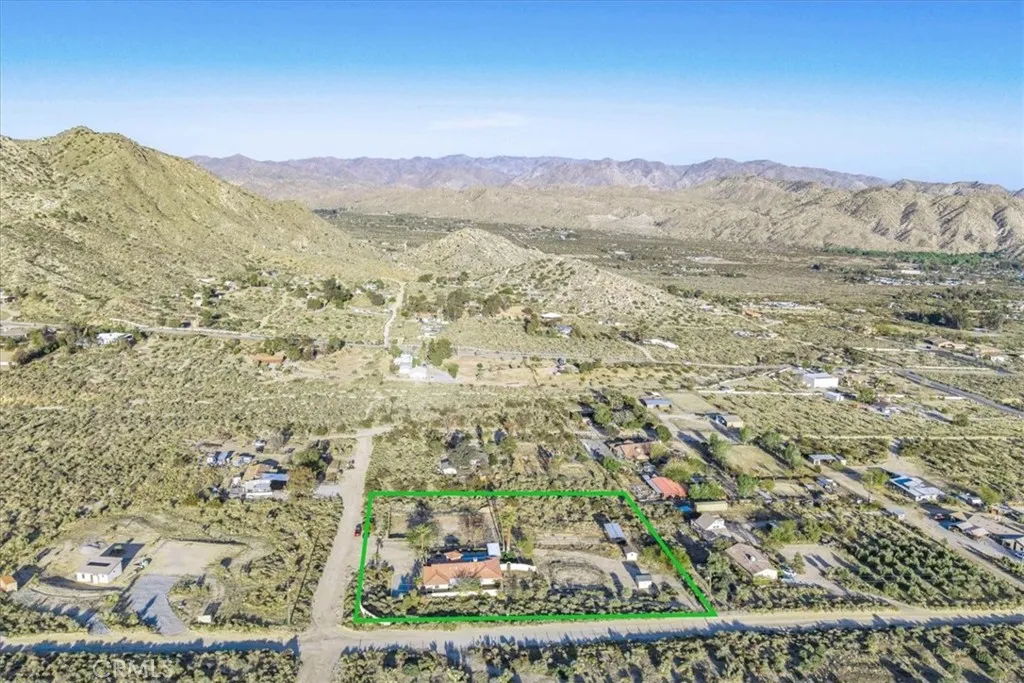 10341 Pinon Avenue, Morongo Valley, California 92256 home-pic-62
