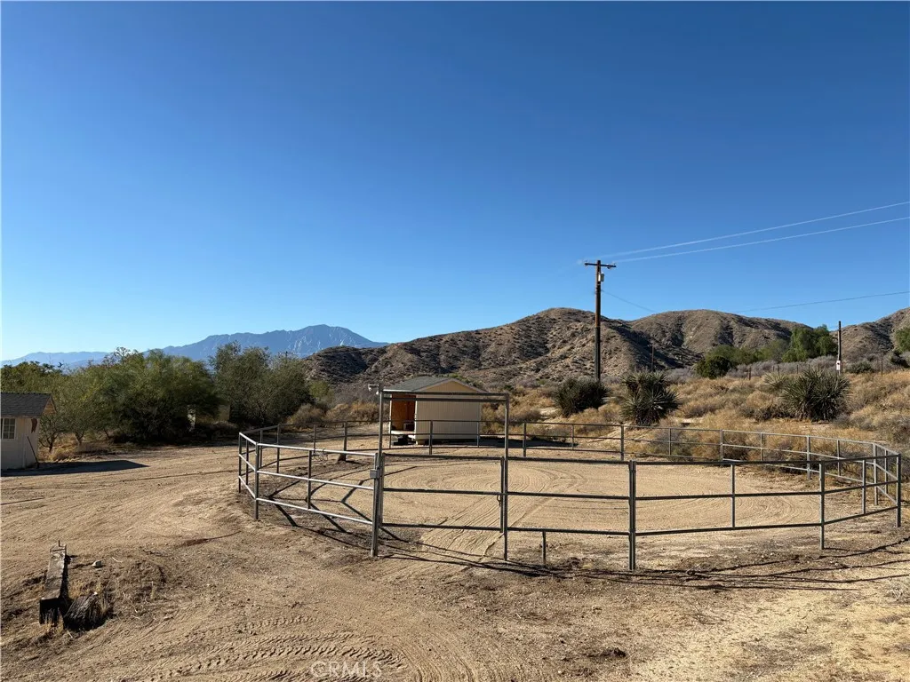 10341 Pinon Avenue, Morongo Valley, California 92256 home-pic-52