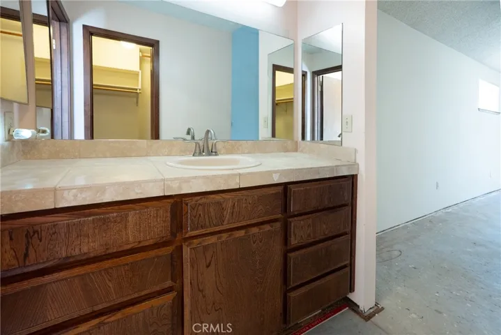 201 Lockewood Lane, Scotts Valley, California 95066