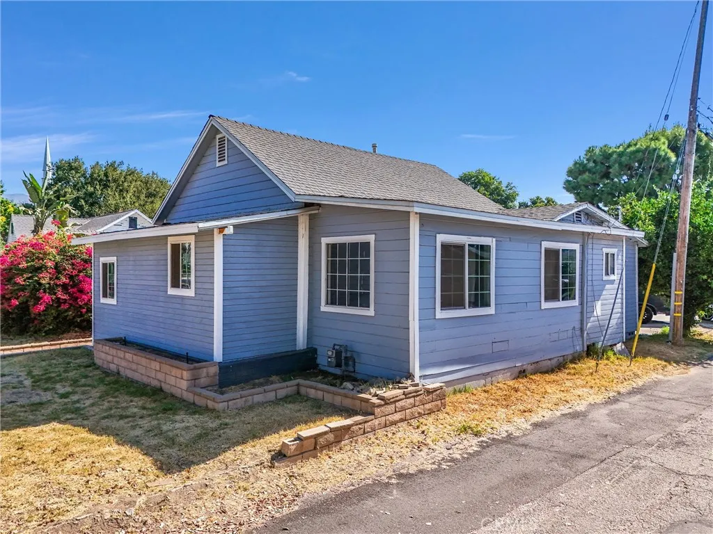 2532 N White Avenue, La Verne, California 91750 home-pic-0