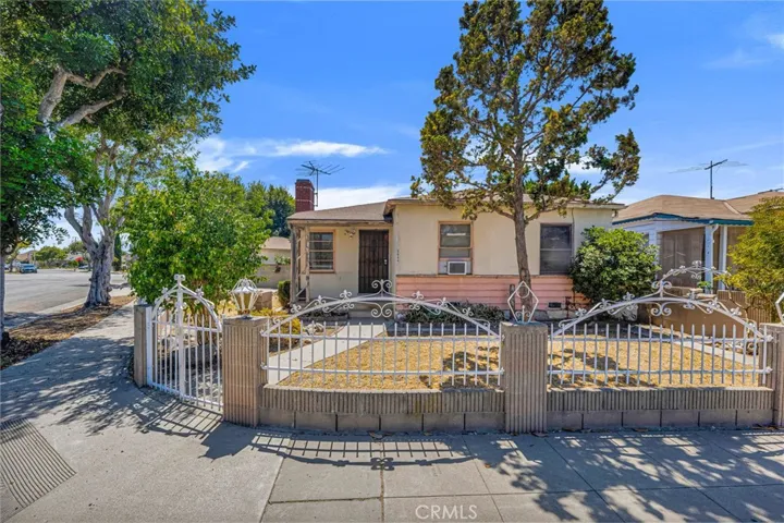 5844 Brookfield Street, East Los Angeles, California 90022