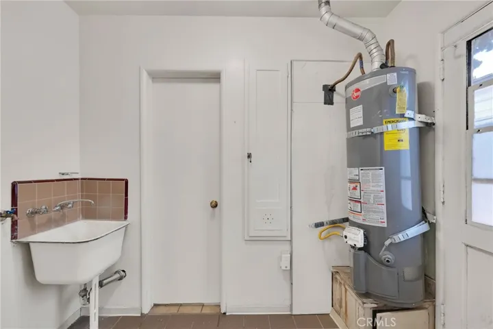 5844 Brookfield Street, East Los Angeles, California 90022