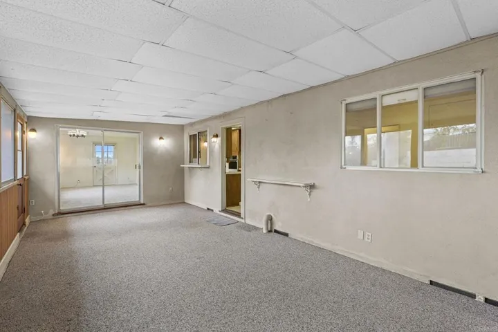 936 W 3rd Avenue, Escondido, California 92025