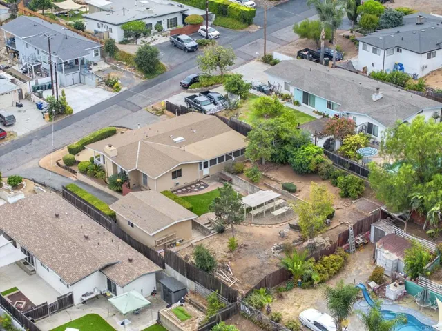 936 W 3rd Avenue, Escondido, California 92025