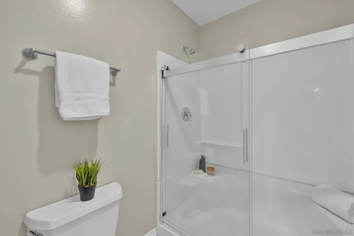 17133 Botero, San Diego, California 92127