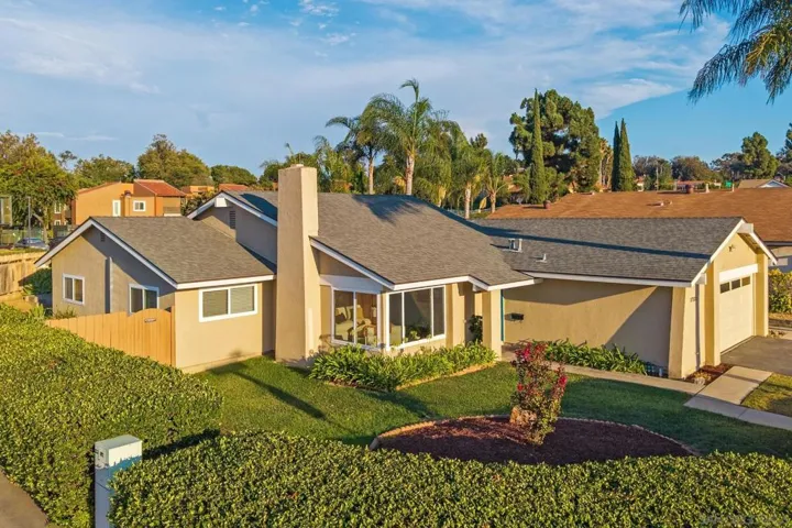 17133 Botero, San Diego, California 92127