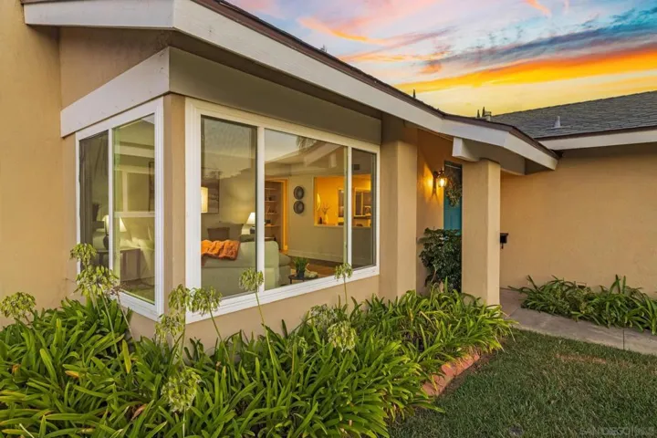 17133 Botero, San Diego, California 92127