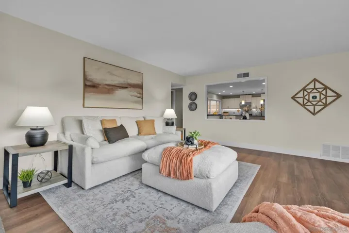 17133 Botero, San Diego, California 92127