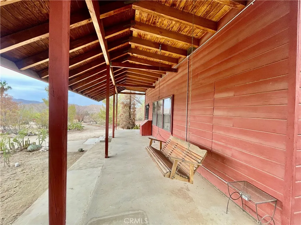 9260 Lanning Lane, Morongo Valley, California 92256 home-pic-0