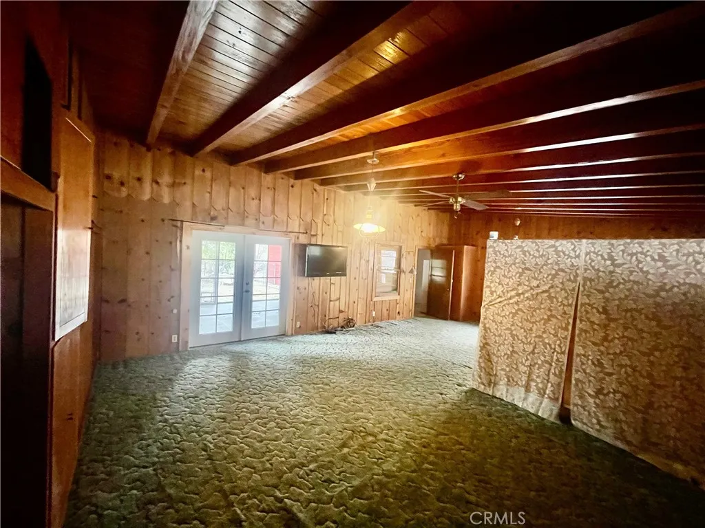 9260 Lanning Lane, Morongo Valley, California 92256 home-pic-16