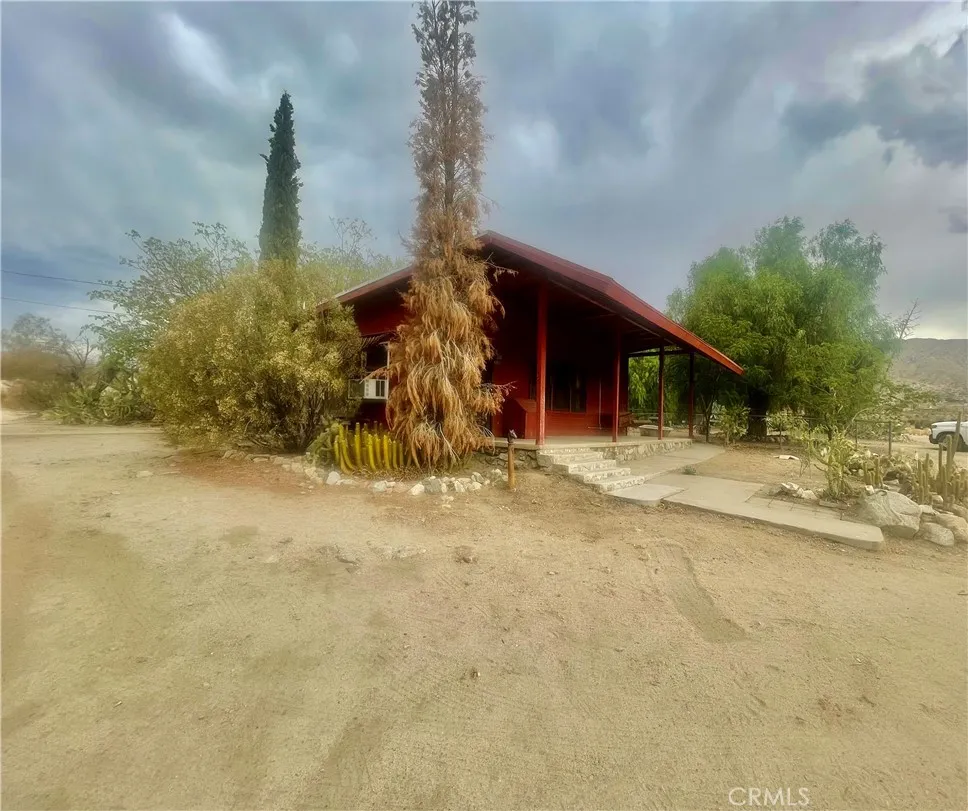 9260 Lanning Lane, Morongo Valley, California 92256 home-pic-5
