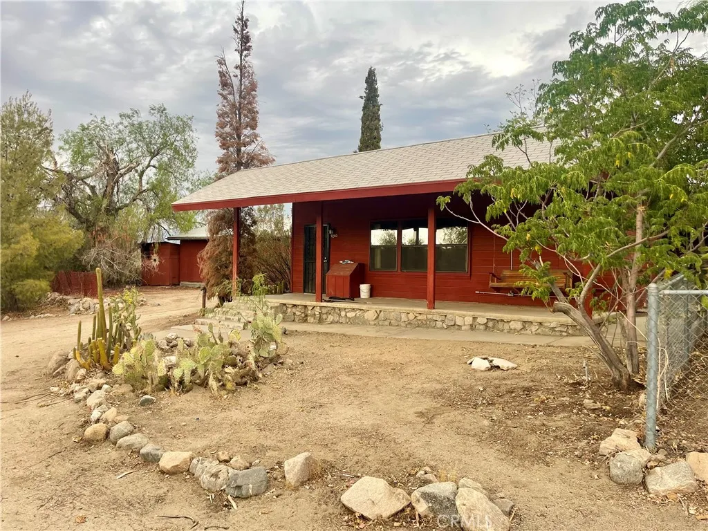 9260 Lanning Lane, Morongo Valley, California 92256 home-pic-3