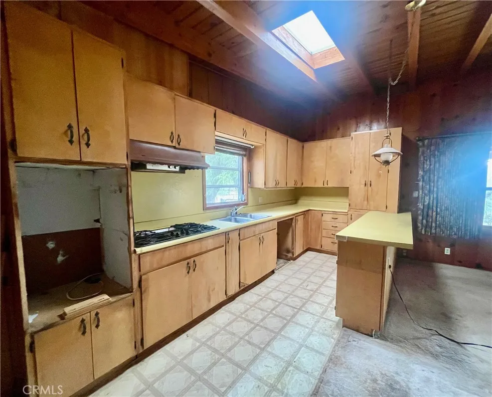 9260 Lanning Lane, Morongo Valley, California 92256 home-pic-12