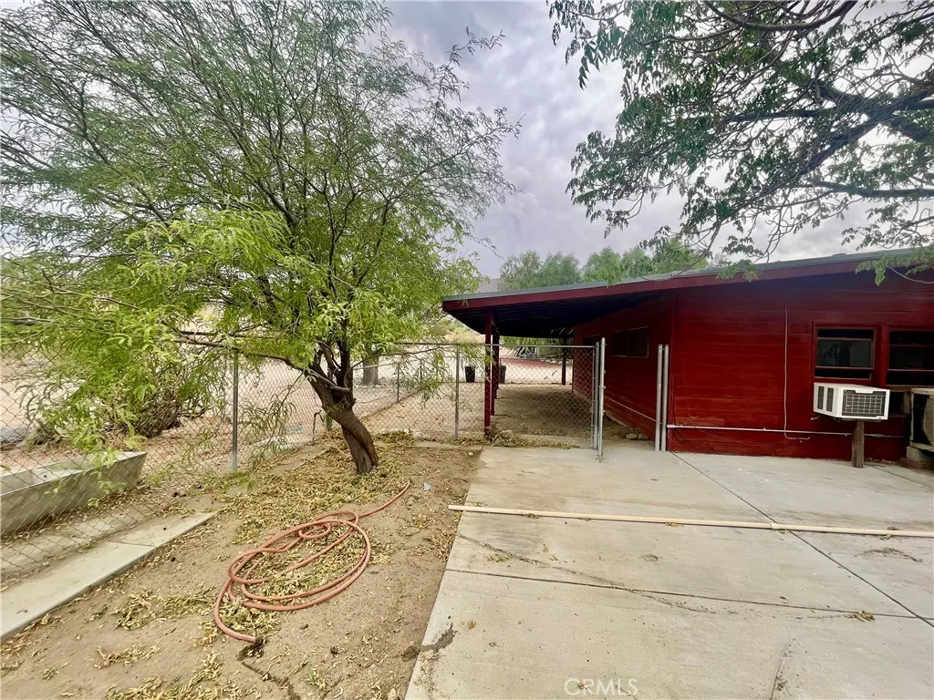 9260 Lanning Lane, Morongo Valley, California 92256 home-pic-6