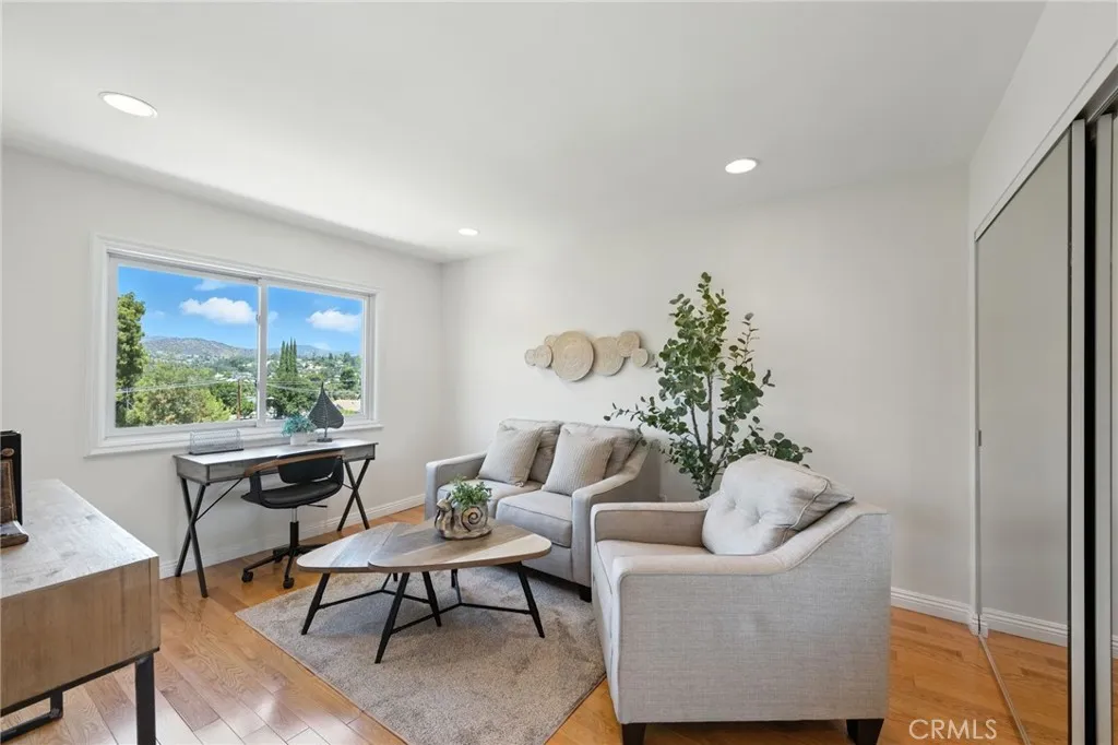 24415 Lemay Street, West Hills, California 91307 home-pic-14
