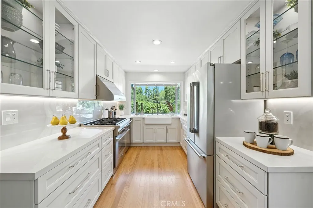 24415 Lemay Street, West Hills, California 91307 home-pic-6