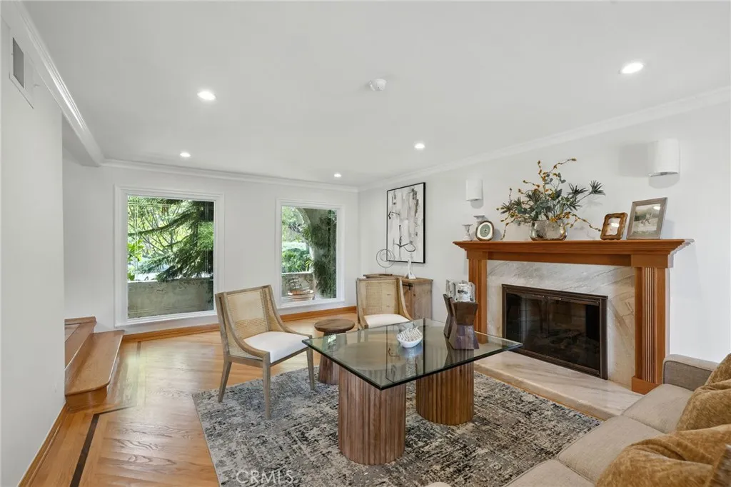 24415 Lemay Street, West Hills, California 91307 home-pic-1
