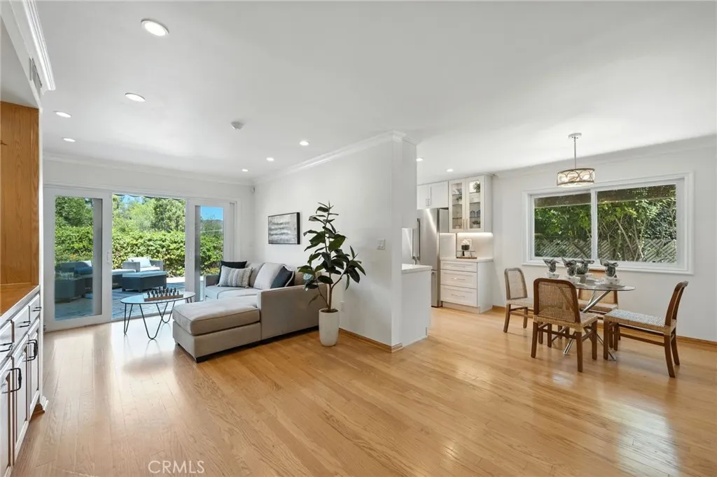 24415 Lemay Street, West Hills, California 91307 home-pic-5