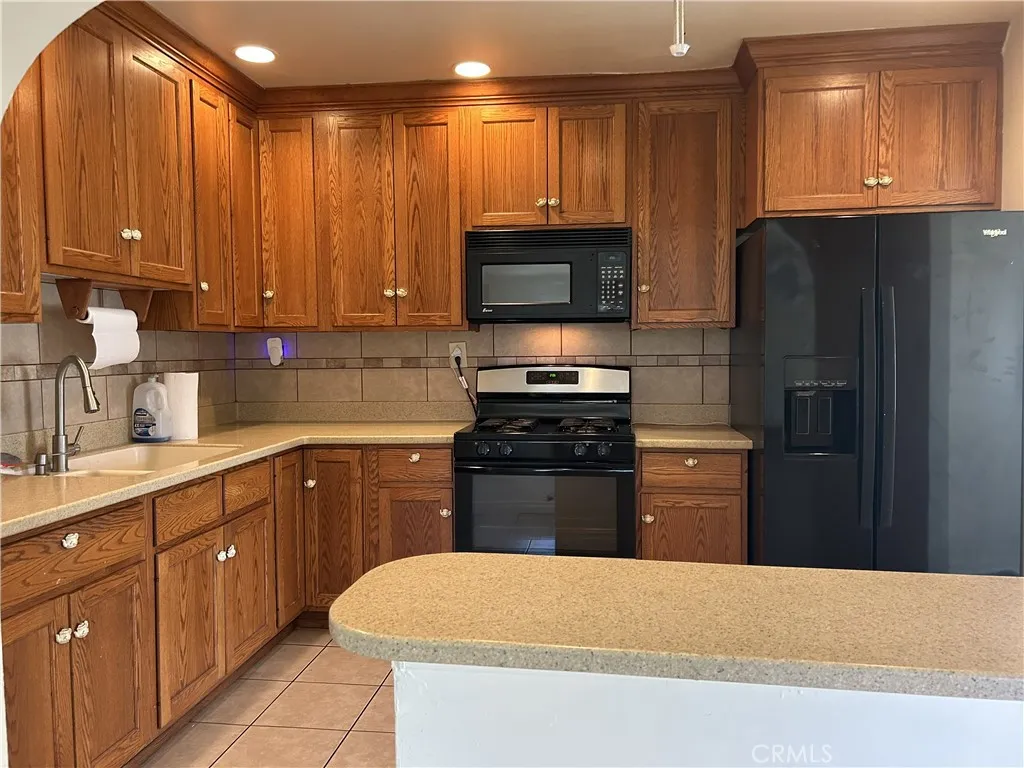 12796 17th Street, Chino, California 91710 home-pic-6