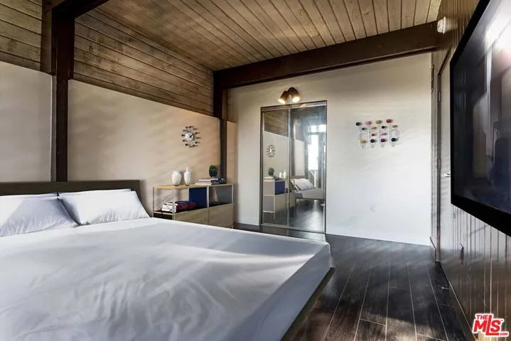 7912 Willow Glen Road, Los Angeles, California 90046
