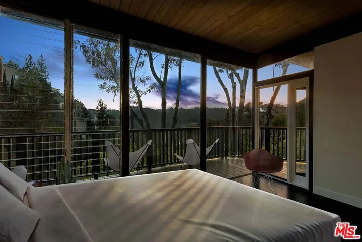 7912 Willow Glen Road, Los Angeles, California 90046