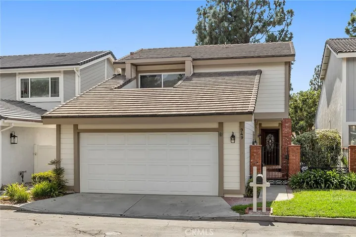 949 S Ridgecrest Circle, Anaheim Hills, California 92807