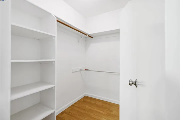 760 Canyon Oaks Dr, Oakland, California 94605