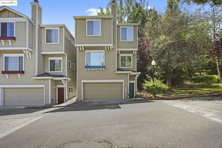 2151 Brandywine Pl, Hayward, California 94542-1145