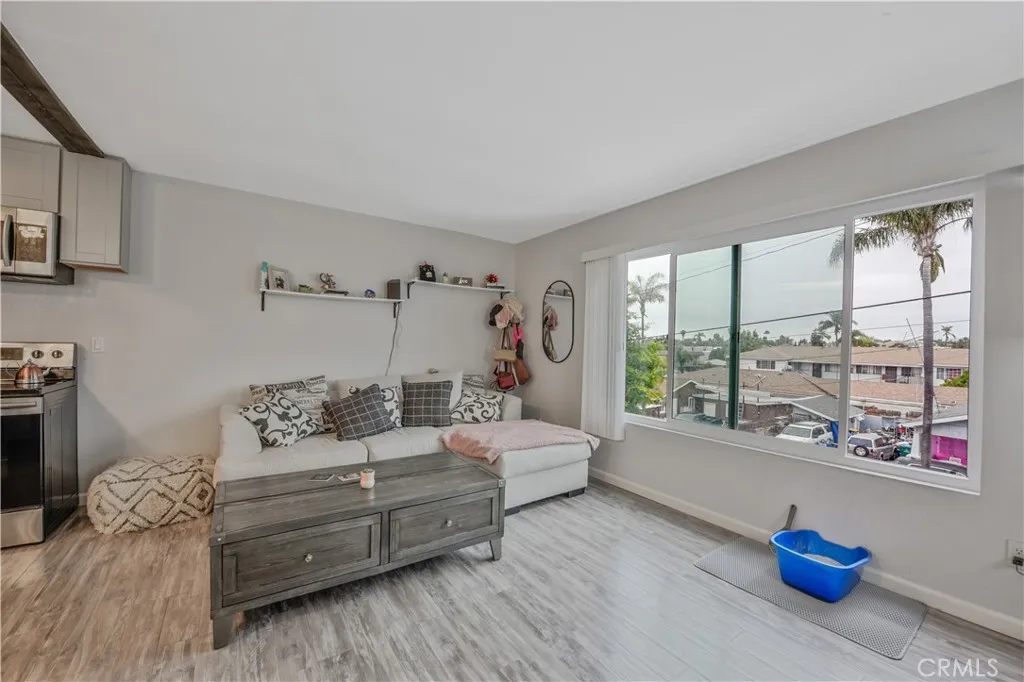 4921 Trojan Avenue 3, San Diego, California 92115 home-pic-6