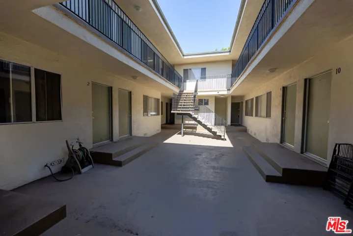 275 Lucas Avenue 11, Los Angeles, California 90026