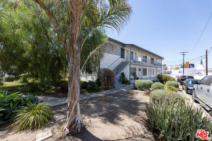 4119 Marlton Avenue 1, Los Angeles, California 90008