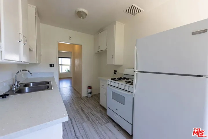 4119 Marlton Avenue 1, Los Angeles, California 90008