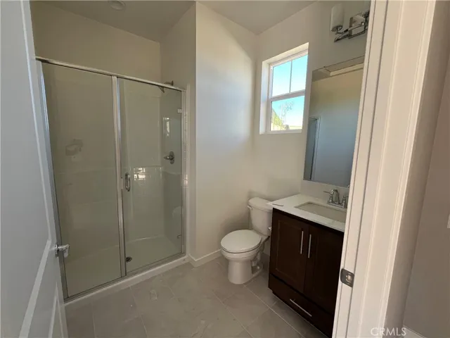 17209 Harpers Ferry, Hesperia, California 92345