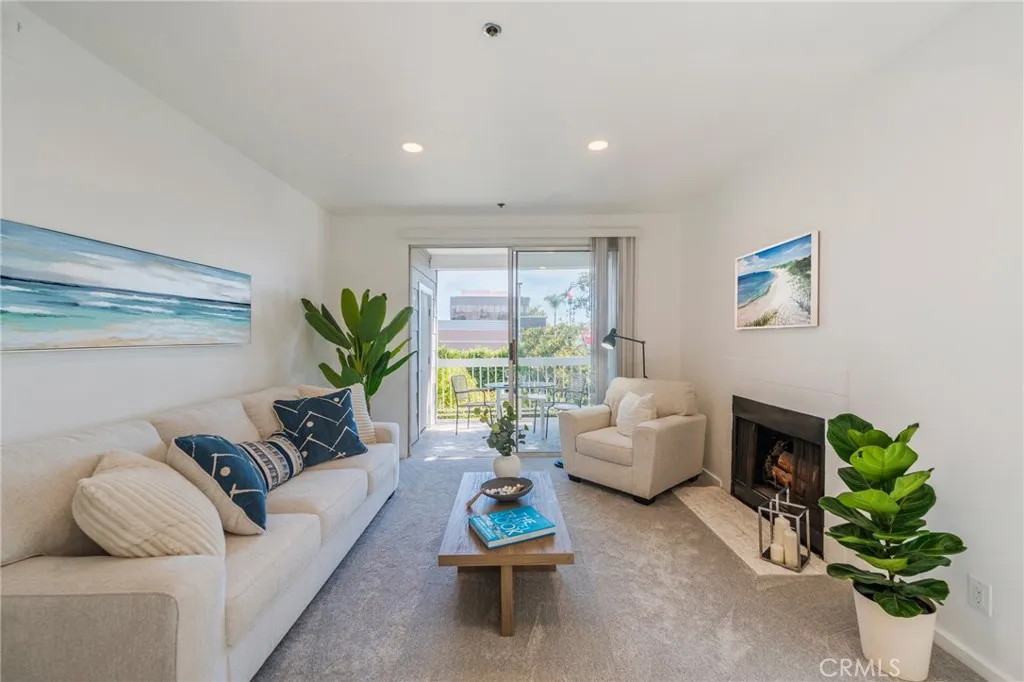 20371 Bluffside Circle B214, Huntington Beach, California 92646 home-pic-22