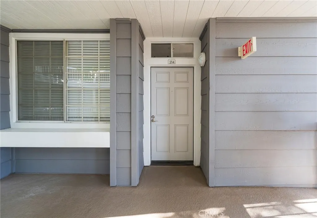 20371 Bluffside Circle B214, Huntington Beach, California 92646 home-pic-30